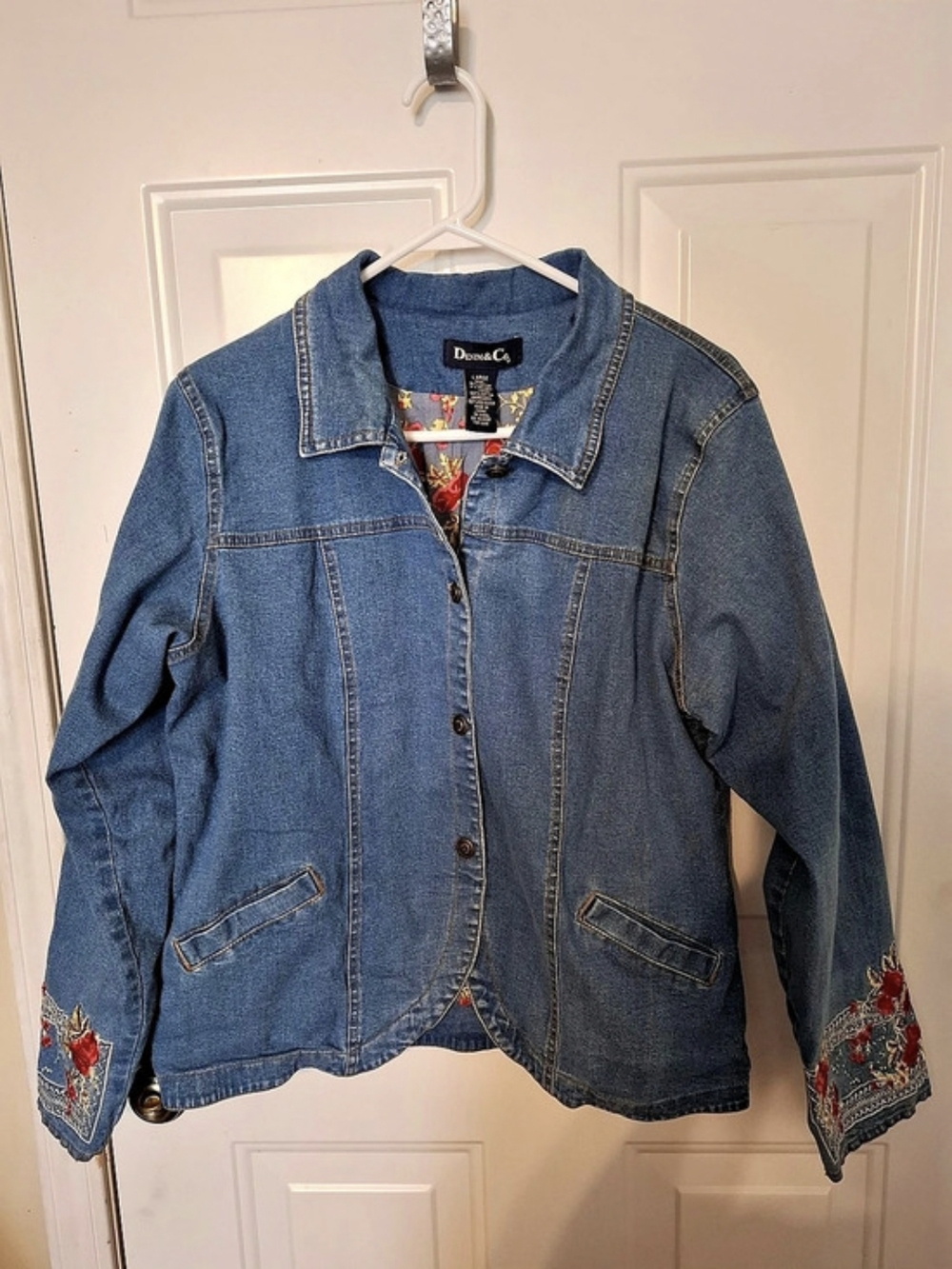 Denim & Co. Women's Floral Embroidered Denim Jacket Size Large